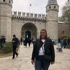 Meet your Posher, Brooke